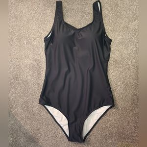 One piece bathing suit